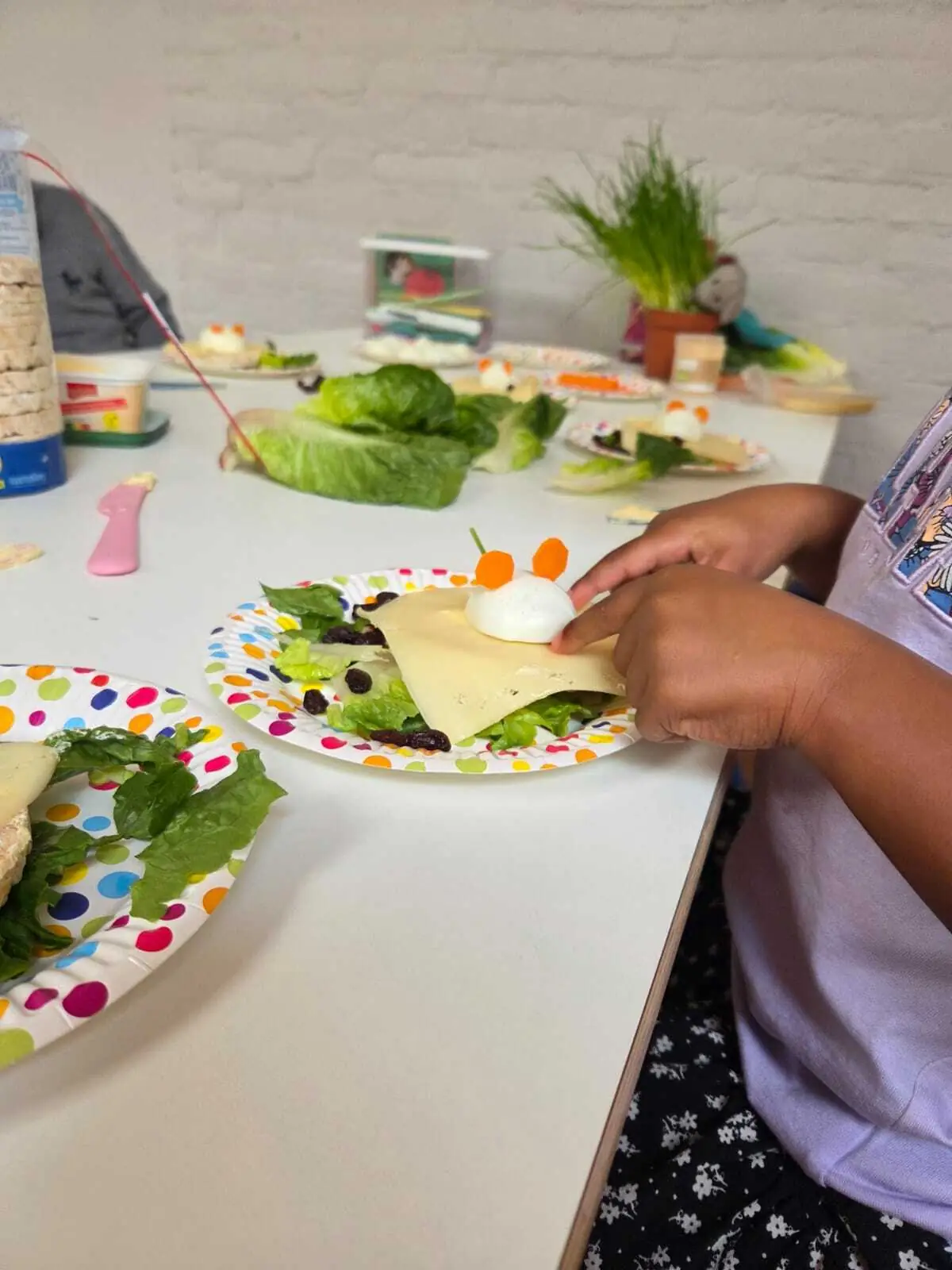 Leerlingen op de basisschool die spelenderwijs leren over gezonde voeding en bewegen – Foodies & Family